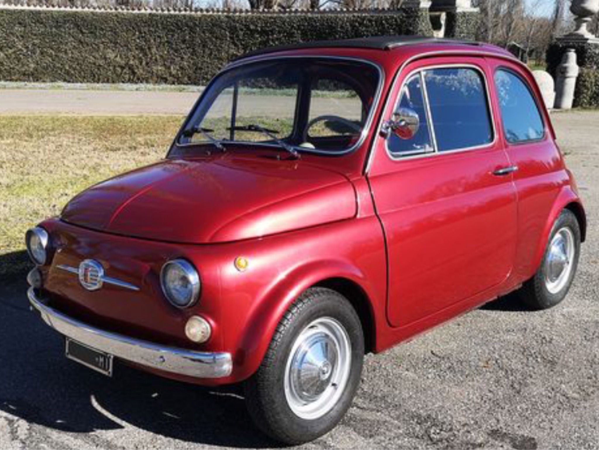 Fiat 500 to rent in Aix en Provence